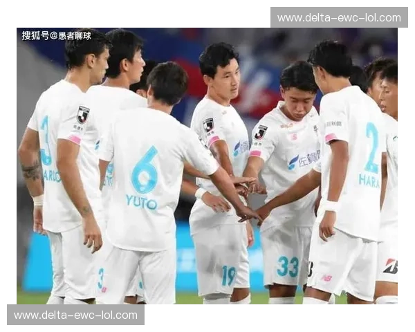 烽火再燃,蓝武士的荣耀之争:广岛三箭与鸟栖砂岩的宿命对决 烽火再燃,蓝武士的荣耀之争:广岛三箭与鸟栖砂岩的宿命对决